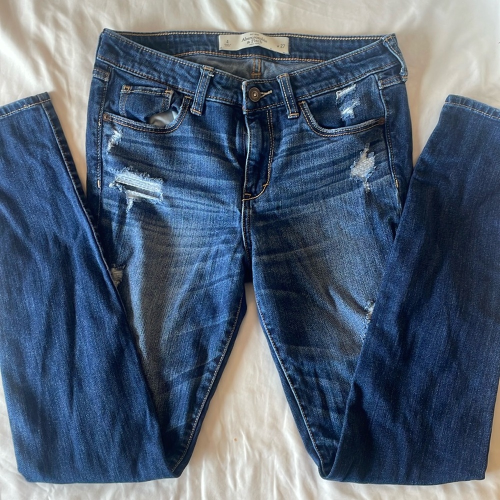 Abercrombie & Fitch distressed jeans